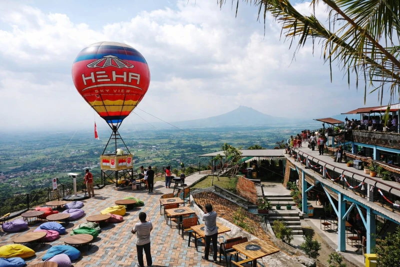 paket-all-include-1-hari-cave-tubing-watulawang-pinus-pengger-heha-skyview